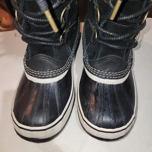 SOREL JOAN OF ARCTIC 8.5 Tall Lace Up Leather Outdoor Faux Fur Trim Duck Boots
