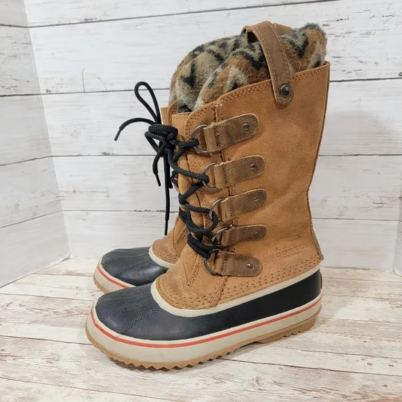 Sorel Joan of Arctic Knit II Winter Boots in Brown Size 6.5