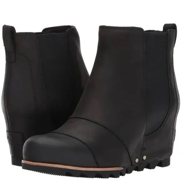 Sorel Lea Black Waterproof Leather Chelsea Hidden Wedge Short Boots Women's Sz 9