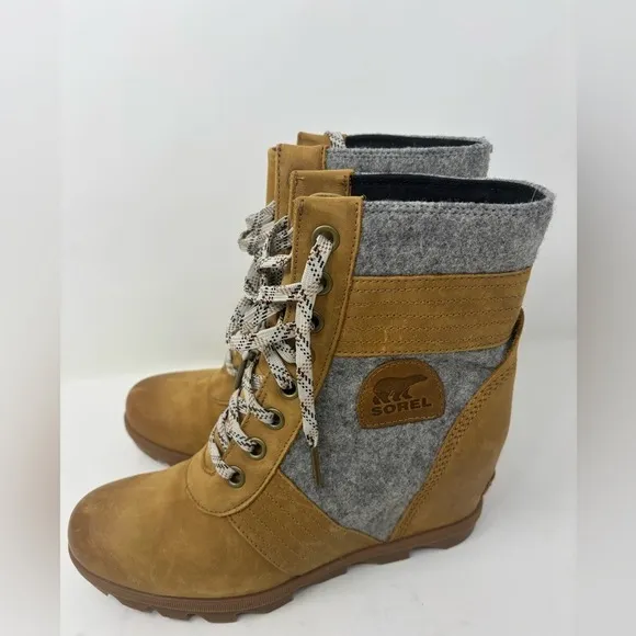 Sorel Lexie Wedge 10.5 Felt Camel Brown‎ Leather Lace Up Boot Waterproof