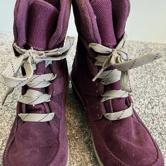 Sorel Meadow Lace Suede Waterproof Leather Boot size 5.5
