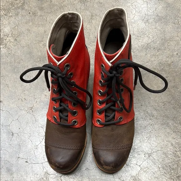 Sorel Red and Brown Lace Up Boots with Wedge Sole