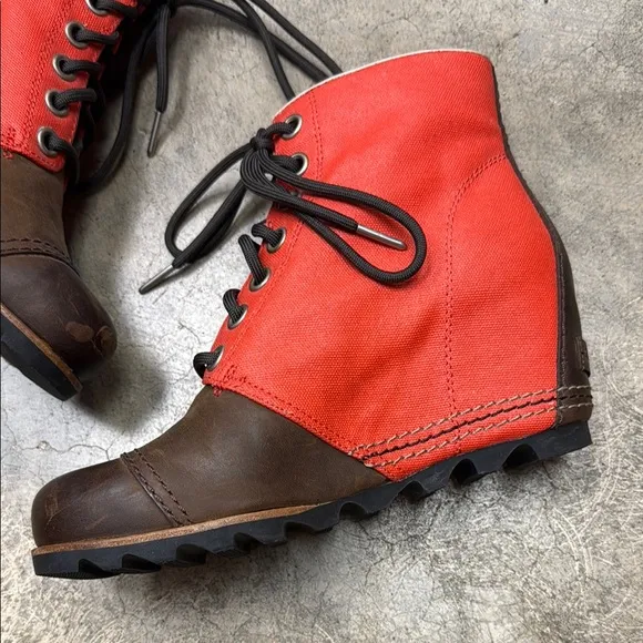 Sorel Red and Brown Lace Up Boots with Wedge Sole