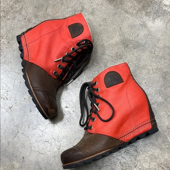 Sorel Red and Brown Lace Up Boots with Wedge Sole