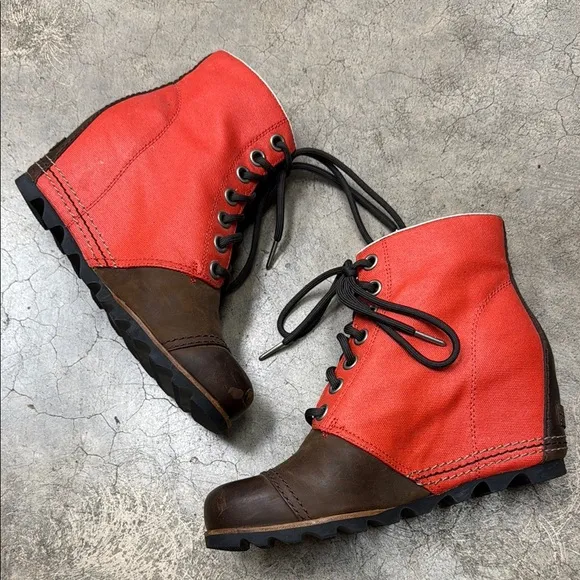 Sorel Red and Brown Lace Up Boots with Wedge Sole
