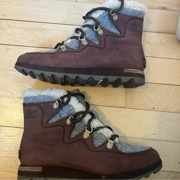 Sorel Sneakchic Alpine Holiday Boots 6.5 Women Shearling And Leather