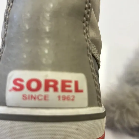 Sorel Tofino snow boots size 8