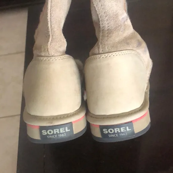 Sorel waterproof boots (both)