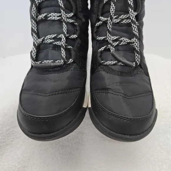 Sorel Whitney II Youth Size 1 Black Ankle Outdoor Boots 1921401010