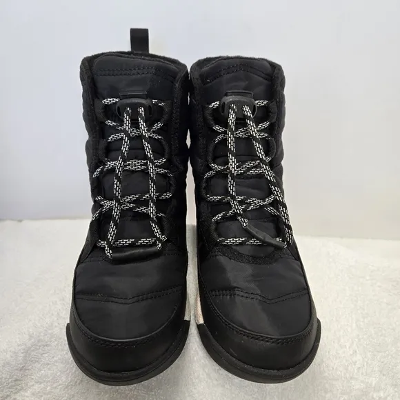 Sorel Whitney II Youth Size 1 Black Ankle Outdoor Boots 1921401010