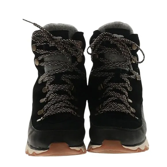 Sorel Women's 10 Kinetic Conquest Boots Black MSRP$197 EUC