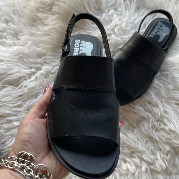 Sorel Women's Black Leather Sandals
