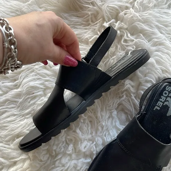 Sorel Women's Black Leather Sandals