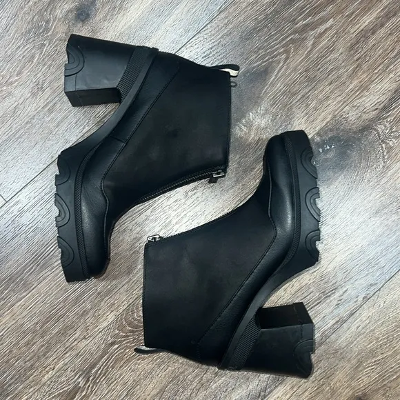 SOREL WOMEN'S BREX Black Platform Waterproof Leather Heel Zip Boots 🖤