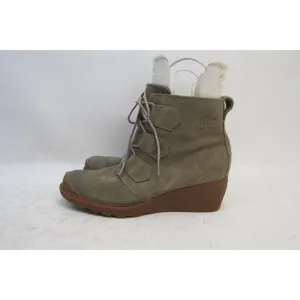 Sorel Womens Size 8 Gray Suede Lace Up Wedge Ankle Fashion Boots Bootie