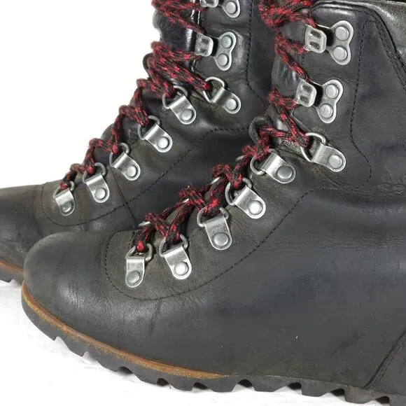 Sorel Women’s Conquest US 6 Black Leather Waterproof Wedge Ankle Winter Boots