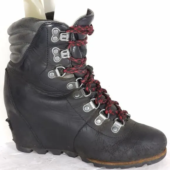 Sorel Women’s Conquest US 6 Black Leather Waterproof Wedge Ankle Winter Boots