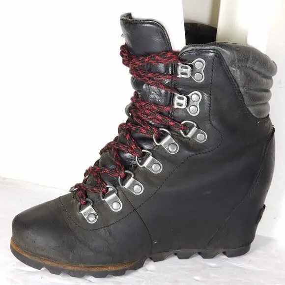 Sorel Women’s Conquest US 6 Black Leather Waterproof Wedge Ankle Winter Boots