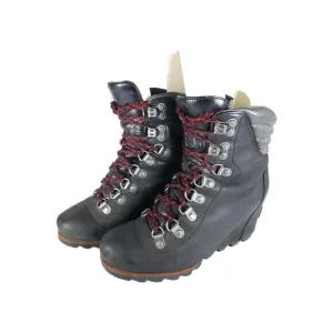 Sorel Women’s Conquest US 6 Black Leather Waterproof Wedge Ankle Winter Boots