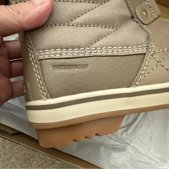 Sorel Youth Tofino II Waterproof Boots