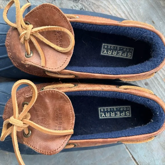 Sperry waterproof low duck boots