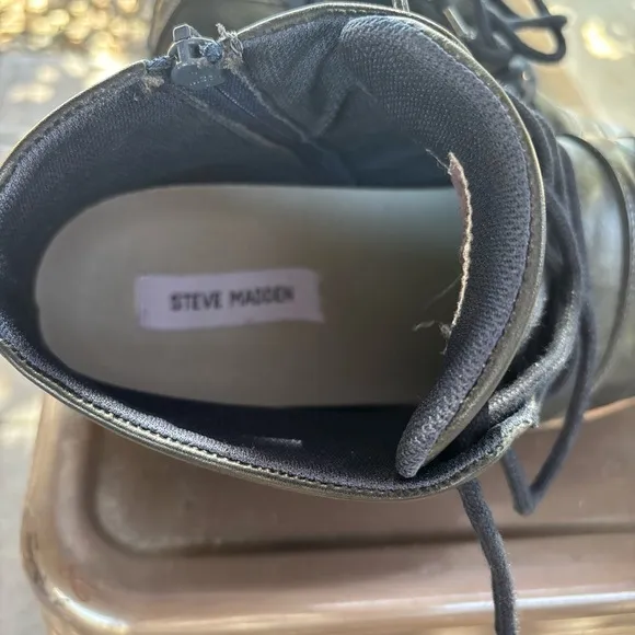 Steve Madden Black Leather Lace-Up Boots