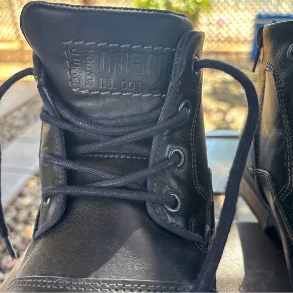 Steve Madden Black Leather Lace-Up Boots