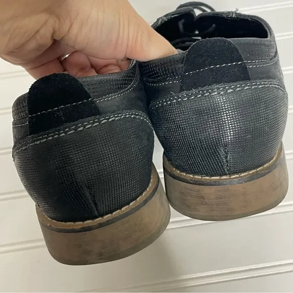Steve Madden Black Pinsen Cap Toe Derby 416