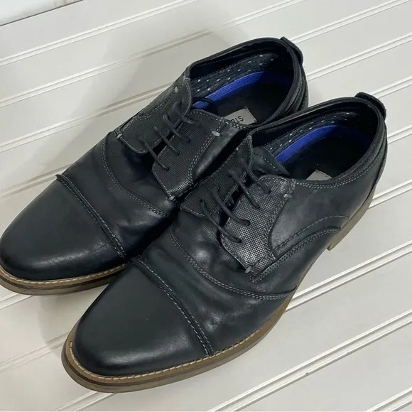Steve Madden Black Pinsen Cap Toe Derby 416