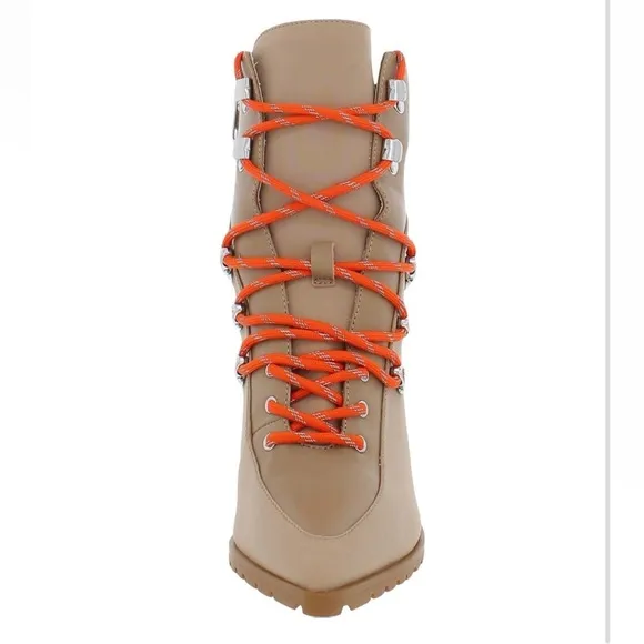 Steve Madden Kare Lace Up Heeled BOUTIQUE Ankle Booties‎ in size 9.5 M