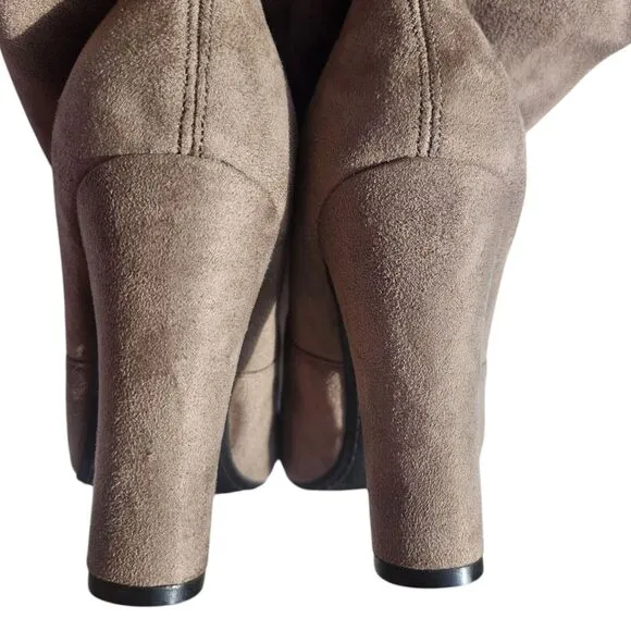 Steve Madden NWOT Taupe Over-The-Knee Faux Suede High Heel Block‎ Boots Sz 8