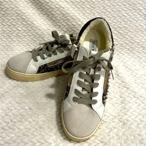 Steve Madden Parka Studded Mixed Media Zip Closure Fashion Sneaker 8.5M NEW