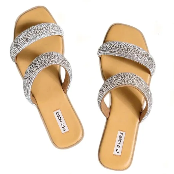 STEVE MADDEN Rhinestone Gemstone Crystal Lucite Clear Flat Nude Sandals Shoes