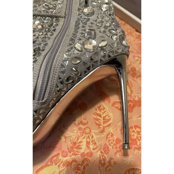 Steve Madden Stiletto Crystalle Rhinestone Silver Ankle Boots Womens 11 Stunning