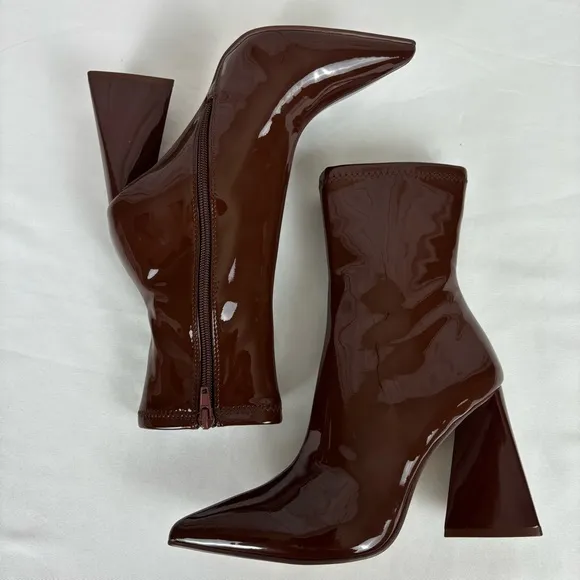 Steve Madden Ticker Boots Retro Funky Flare Chunky Heel Ankle Boot Brown Size 6