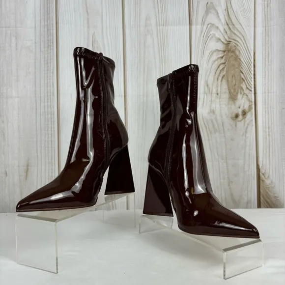 Steve Madden Ticker Boots Retro Funky Flare Chunky Heel Ankle Boot Brown Size 6