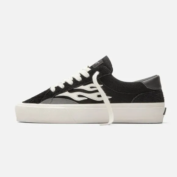STRAYE Logan Black Flame Suede Low Top Skate Shoe
