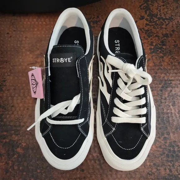 STRAYE Logan Black Flame Suede Low Top Skate Shoe