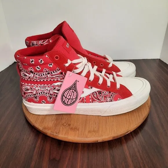 Straye Venice Mens Size 12 Shoes Red Rag Paisley Bandana Print Skate Sneakers