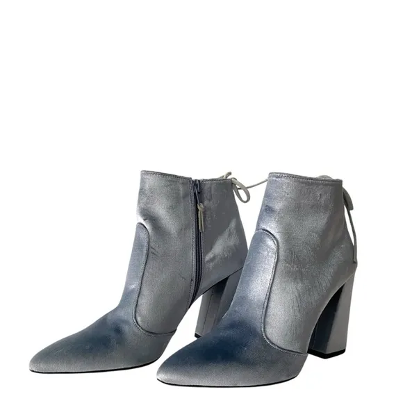 Stuart Weitzman Grandy Silver Bluish Steel Pane Velvet Ankle Boots Size 6.5M