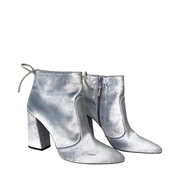 Stuart Weitzman Grandy Silver Bluish Steel Pane Velvet Ankle Boots Size 6.5M