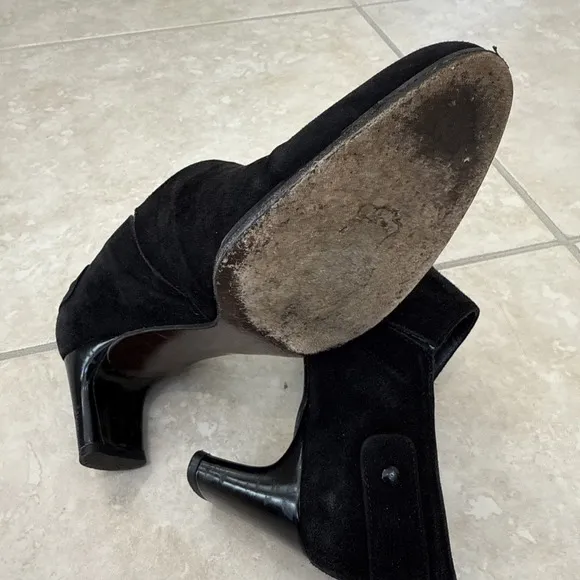 Stuart Weitzman Women's Black Suede Boots Ankle Short Booties 7M Made in Spain