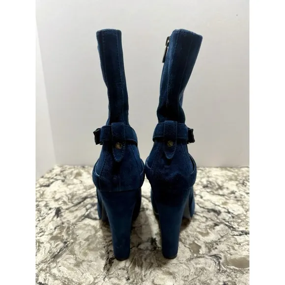 Stunning DW Blue Suede Leather Side Zip Boots Sz 9