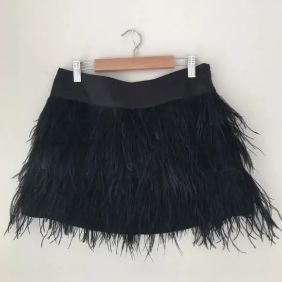 💥STUNNING💥Vintage Y2K Black 100% Ostrich Feathers and 100% Silk Mini Skirt