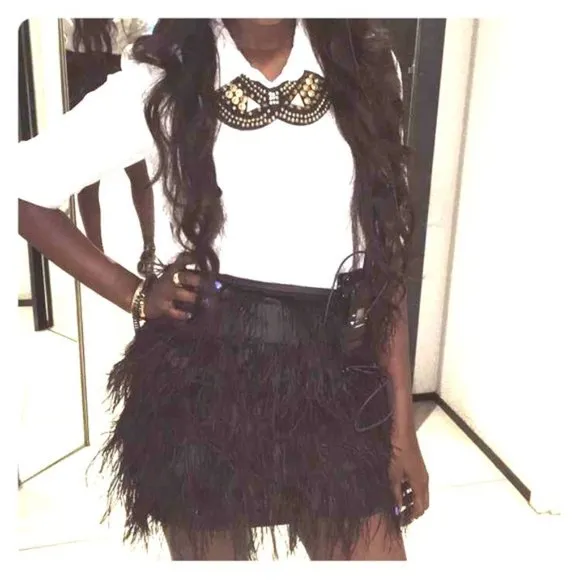 💥STUNNING💥Vintage Y2K Black 100% Ostrich Feathers and 100% Silk Mini Skirt