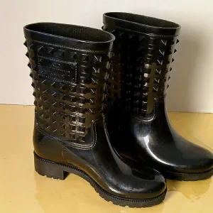Stylish Valentino Rock Stud  Black Studded Rain Boots EU 38 NWOT
