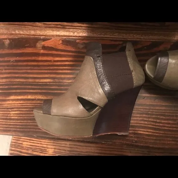 Stylish wedge shoes