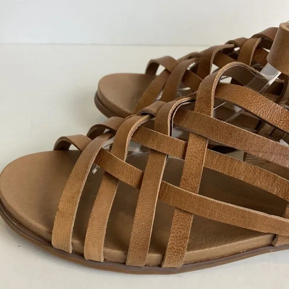 Sundance Antelope Gladiator Sandals Size 39