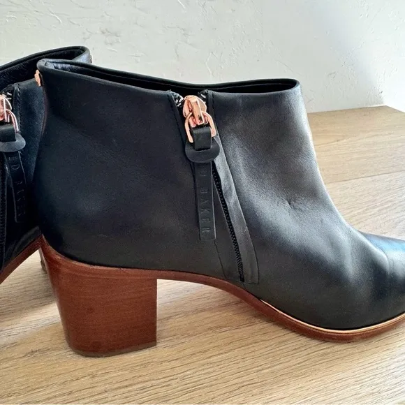 Ted Baker London Black Heeled Ankle Boots Size Zip Women's Size 41