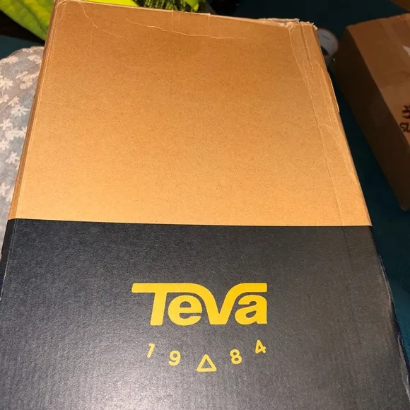 Teva Women's Cream Boots